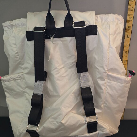 Icing off White Backpack - NWT - Picture 3 of 5